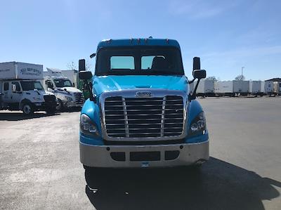 Used 2017 Freightliner Cascadia Detroit DD13 Semi Truck for sale #168451 - photo 2