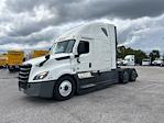 Used 2022 Freightliner Cascadia Detroit DD15AT Semi Truck with Sleeper Cab for sale #168871 - photo 3