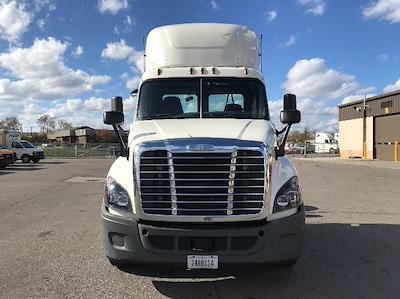 Used 2018 Freightliner Cascadia Detroit DD15AT Semi Truck for sale #169338 - photo 2