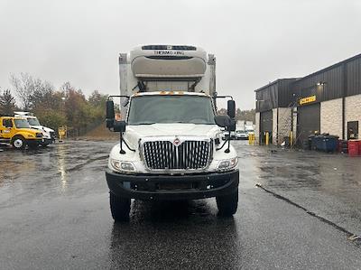 Used 2017 International DuraStar 4300 - photo 1