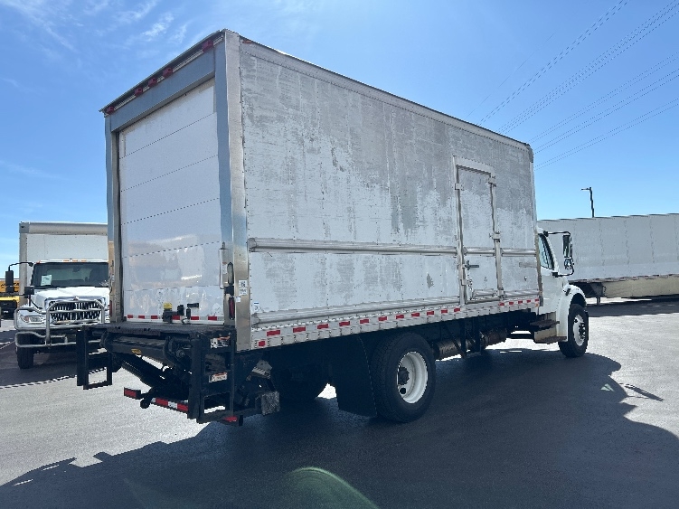 Used 2017 Freightliner M2 106 - photo 15