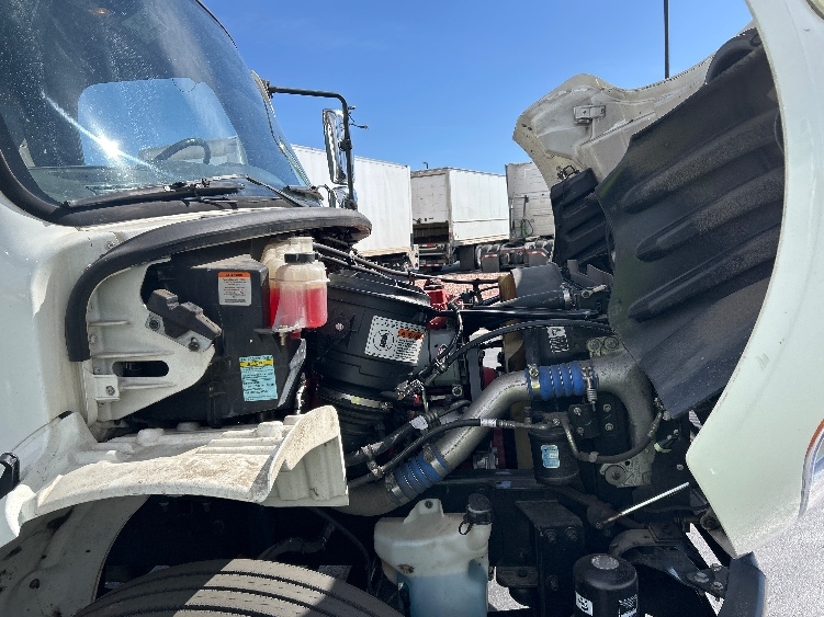 Used 2017 Freightliner M2 106 - photo 26