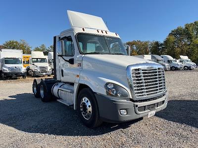 Used 2018 Freightliner Cascadia Detroit DD13 Semi Truck for sale #174099 - photo 1