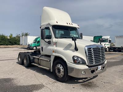 Used 2018 Freightliner Cascadia Detroit DD13 Semi Truck for sale #174819 - photo 1