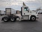 Used 2017 Freightliner Cascadia Detroit DD13 Semi Truck for sale #174979 - photo 8