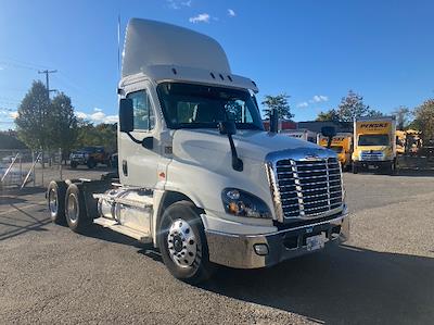 Used 2018 Freightliner Cascadia Detroit DD13 Semi Truck for sale #175562 - photo 1