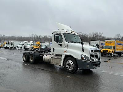 Used 2018 Freightliner Cascadia Detroit DD13 Semi Truck for sale #177249 - photo 1