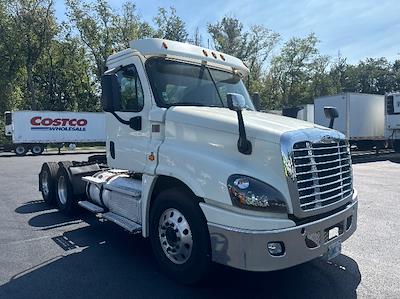Used 2018 Freightliner Cascadia Detroit DD13 Semi Truck for sale #177651 - photo 1