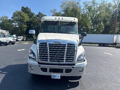Used 2018 Freightliner Cascadia Detroit DD13 Semi Truck for sale #177651 - photo 2