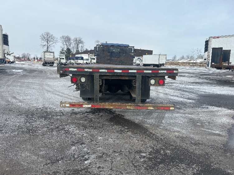 Used 2018 Freightliner M2 112 - photo 9