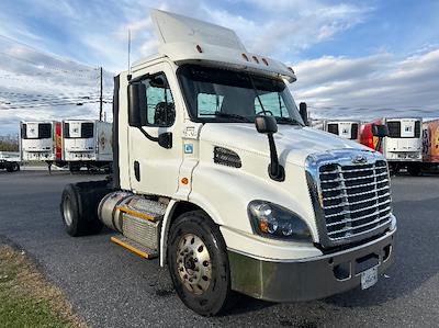 Used 2017 Freightliner Cascadia - photo 1