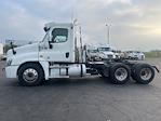 Used 2017 Freightliner Cascadia Detroit DD15AT Semi Truck for sale #181440 - photo 3