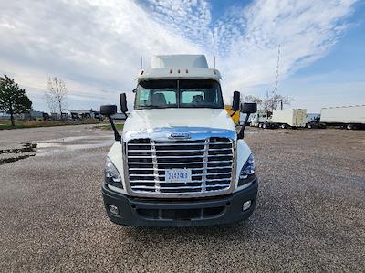 Used 2018 Freightliner Cascadia Detroit DD13 Semi Truck for sale #183008 - photo 2