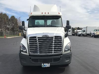 Used 2018 Freightliner Cascadia Detroit DD15AT Semi Truck for sale #184264 - photo 2