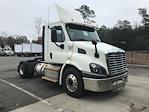 Used 2017 Freightliner Cascadia Detroit DD13 Semi Truck for sale #186837 - photo 1