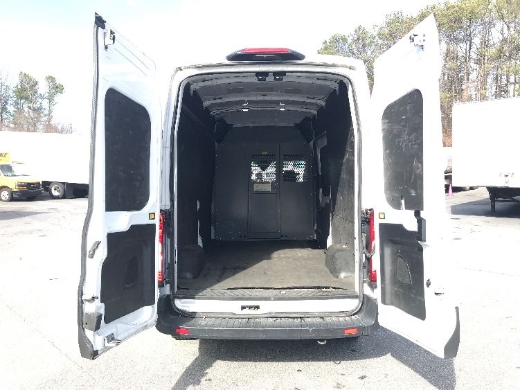 Used 2022 Ford Transit 250 - photo 10