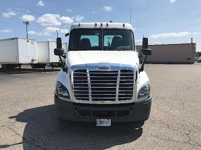 Used 2018 Freightliner Cascadia Detroit DD15AT Semi Truck for sale #187089 - photo 2
