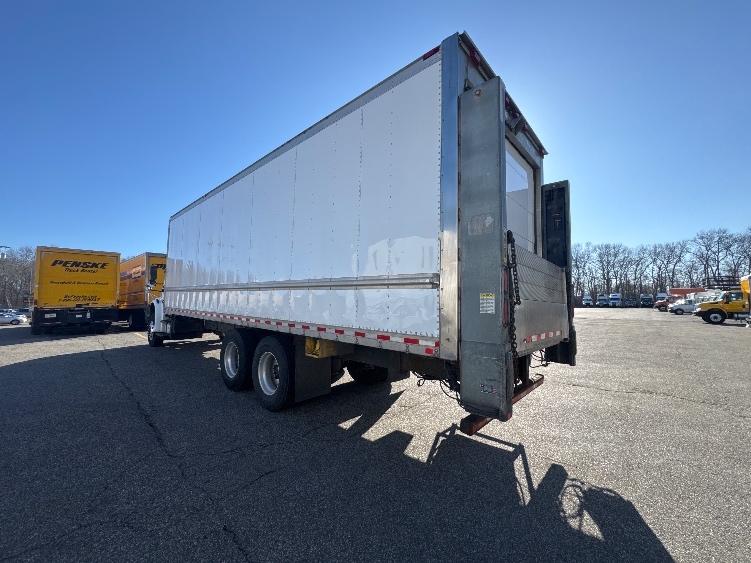 Used 2017 Freightliner M2 106 - photo 8