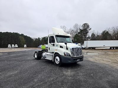 Used 2017 Freightliner Cascadia Detroit DD13 Semi Truck for sale #187839 - photo 1
