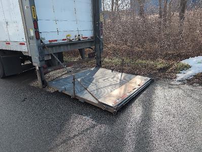 Used 2018 Utility Trailer Dry Van Trailer 188009 for sale #188009 - photo 7