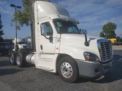 Used 2018 Freightliner Cascadia Detroit DD15 Semi Truck for sale #188524 - photo 1