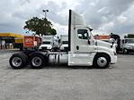 Used 2018 Freightliner Cascadia Detroit DD15AT Semi Truck for sale #188530 - photo 8