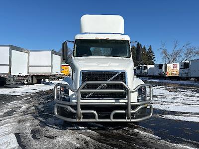 Used 2018 Volvo VNL - photo 1