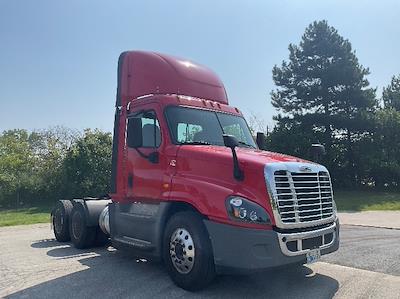 Used 2018 Freightliner Cascadia Detroit DD15AT Semi Truck for sale #189108 - photo 1