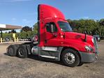 Used 2018 Freightliner Cascadia Detroit DD15AT Semi Truck for sale #189110 - photo 1