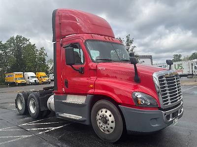 Used 2018 Freightliner Cascadia Detroit DD15AT Semi Truck for sale #189115 - photo 1