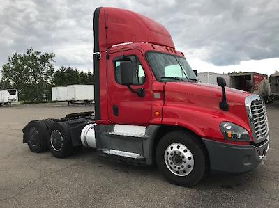 Used 2018 Freightliner Cascadia Detroit DD15AT Semi Truck for sale #189117 - photo 1