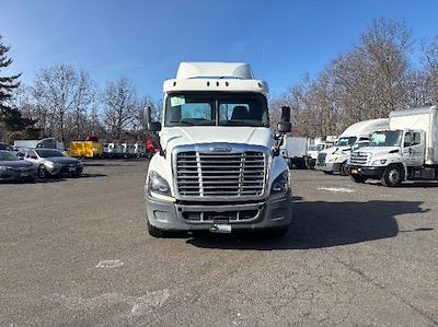 Used 2018 Freightliner Cascadia Detroit DD13 Semi Truck for sale #189122 - photo 2