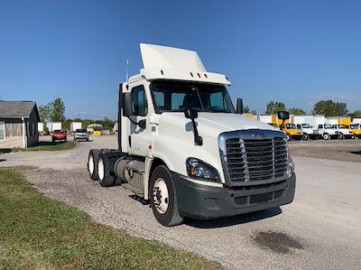 Used 2018 Freightliner Cascadia Detroit DD13 Semi Truck for sale #189235 - photo 1