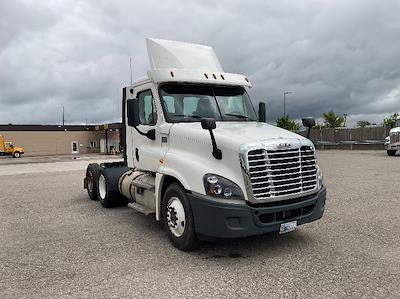 Used 2018 Freightliner Cascadia Detroit DD13 Semi Truck for sale #189236 - photo 1