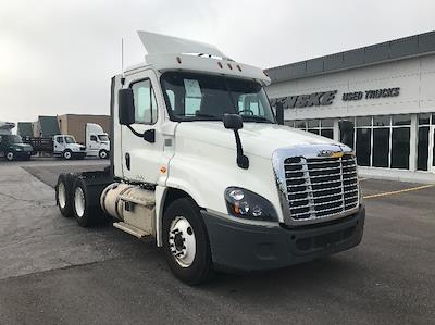 Used 2018 Freightliner Cascadia Detroit DD13 Semi Truck for sale #189312 - photo 1