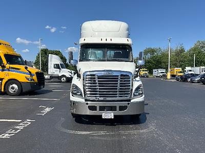 Used 2018 Freightliner Cascadia Detroit DD13 Semi Truck for sale #189912 - photo 2