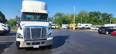 Used 2018 Freightliner Cascadia Detroit DD13 Semi Truck for sale #189913 - photo 2