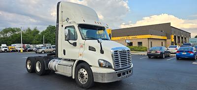 Used 2018 Freightliner Cascadia Detroit DD13 Semi Truck for sale #189915 - photo 1