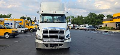Used 2018 Freightliner Cascadia Detroit DD13 Semi Truck for sale #189915 - photo 2
