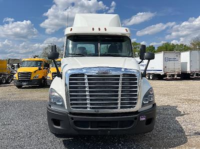 Used 2018 Freightliner Cascadia Detroit DD13 Semi Truck for sale #190964 - photo 2