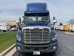 Used 2018 Freightliner Cascadia Detroit DD15AT Semi Truck for sale #191414 - photo 2