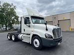 Used 2017 Freightliner Cascadia Detroit DD13 Semi Truck for sale #191740 - photo 1