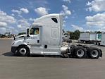 Used 2023 Freightliner Cascadia Detroit DD13 Semi Truck with Sleeper Cab for sale #193225 - photo 4