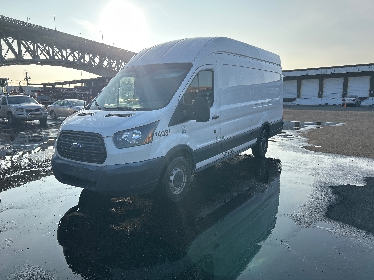 Used 2018 Ford Transit 350 - photo 5