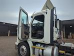 Used 2017 Freightliner Cascadia Detroit DD13 Semi Truck for sale #194632 - photo 9