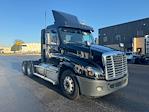 Used 2018 Freightliner Cascadia Detroit DD15AT Semi Truck for sale #194905 - photo 1