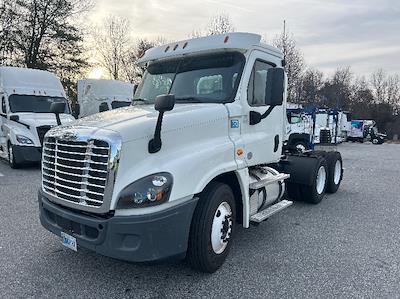 Used 2018 Freightliner Cascadia Detroit DD15AT Semi Truck for sale #195630 - photo 1