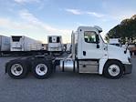 Used 2018 Freightliner Cascadia Detroit DD15AT Semi Truck for sale #195632 - photo 8