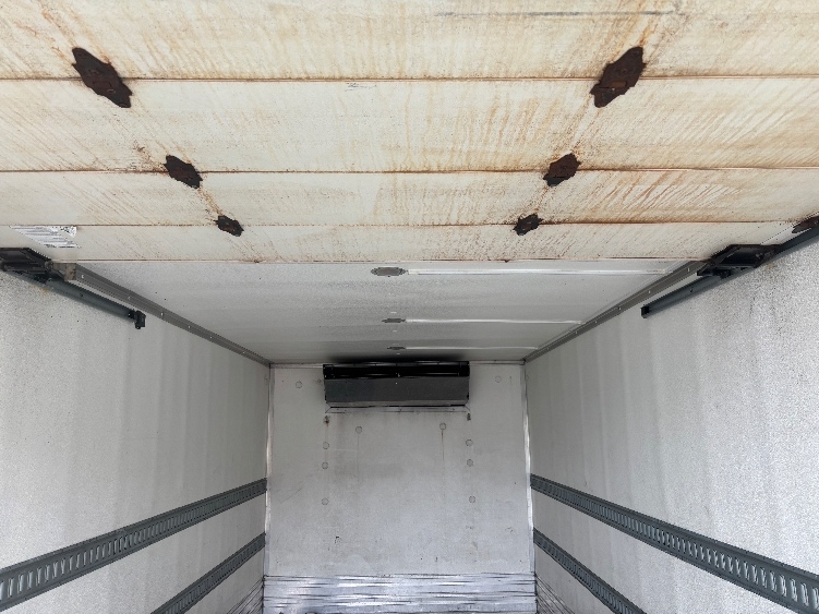 Used 2018 Freightliner M2 106 - photo 11