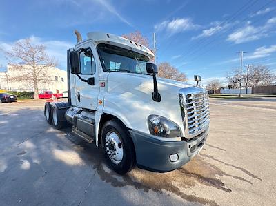 Used 2018 Freightliner Cascadia Detroit DD13 Semi Truck for sale #196721 - photo 1